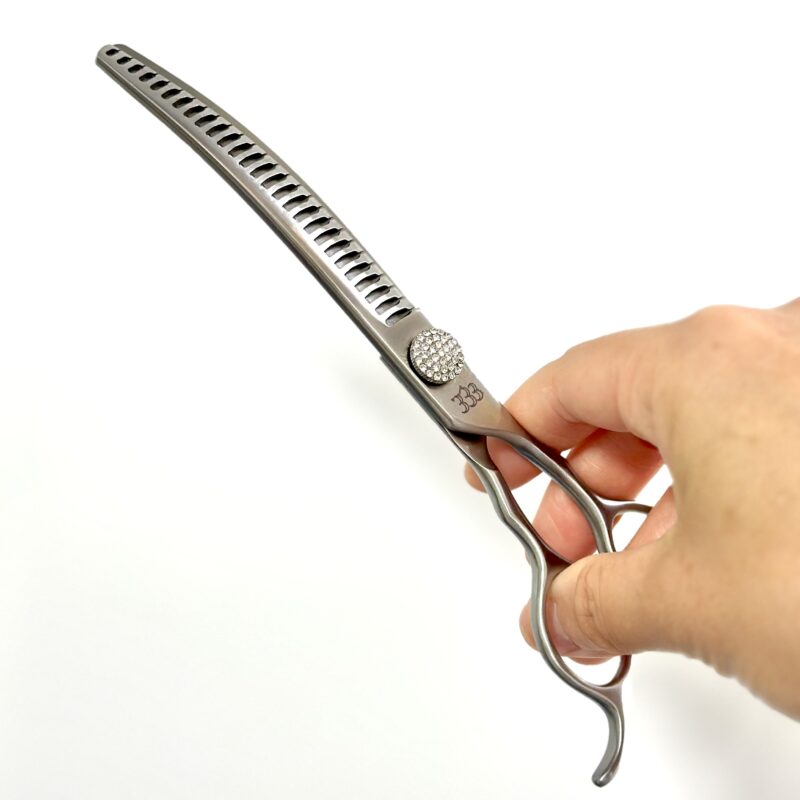 Tijeras de corte curvas de 7,0" para una precisión rápida