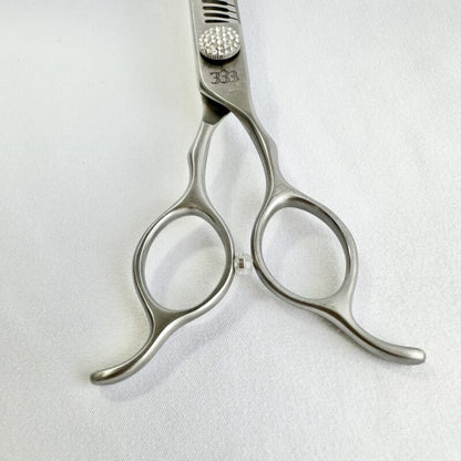Tesoura de corte curva de 7,0" para precisão rápida